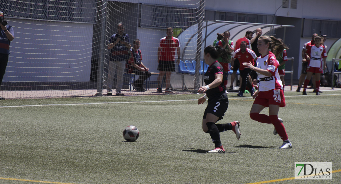 Imágenes del Santa Teresa Badajoz 1 - 0 CD. Tacón