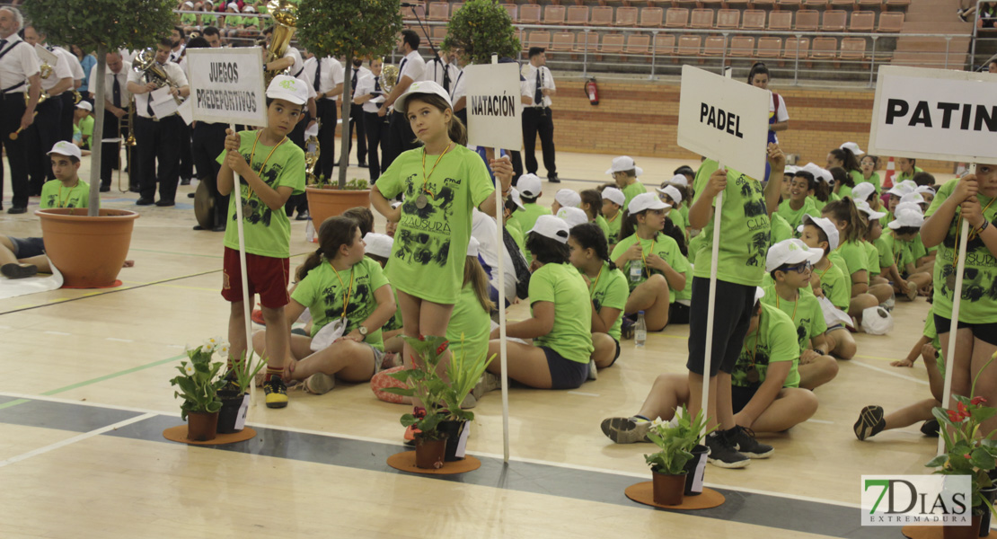 Imágenes de la 31ª Clausura de las Escuelas Deportivas Municipales III