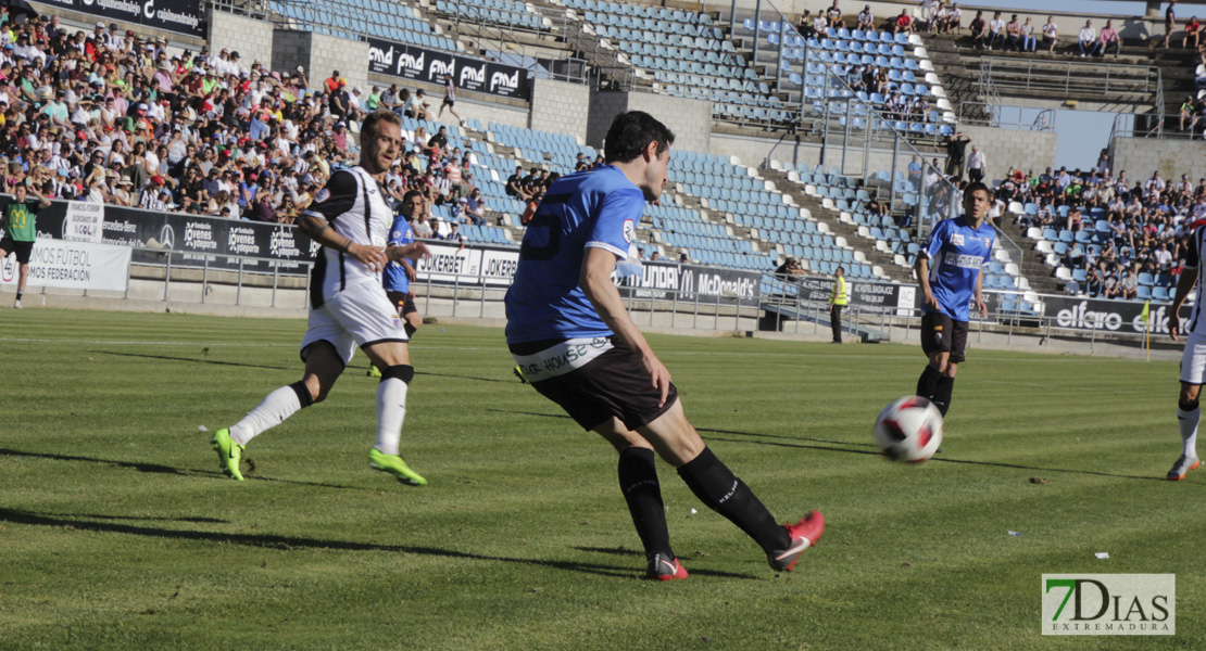 Imágenes del CD. Badajoz 0 - 1 UD Logroñés