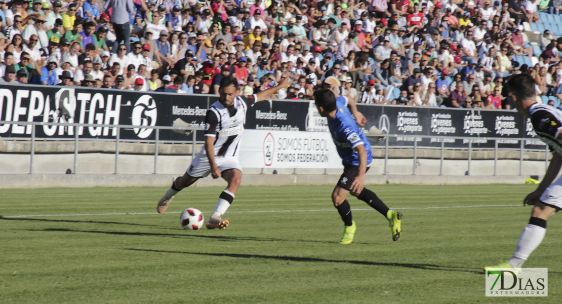 Imágenes del CD. Badajoz 0 - 1 UD Logroñés