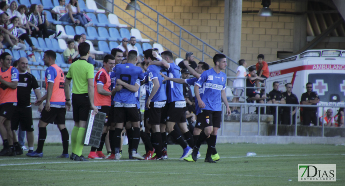 Imágenes del CD. Badajoz 0 - 1 UD Logroñés