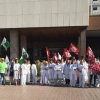 Este martes nueva concentración en la puerta de Hospital Universitario de Badajoz