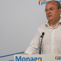 Monago tiende la mano a Ciudadanos &quot;para cambiar Extremadura”