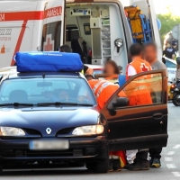 Una joven herida en un accidente en la barriada de San Fernando (Badajoz)
