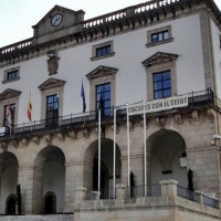 El Ayuntamiento de Cáceres iluminará su fachada para conmemorar el Día de la Fibromialgia