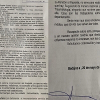 “Dejaron a mi madre una semana sin operar, con unos dolores que superan a los del parto”