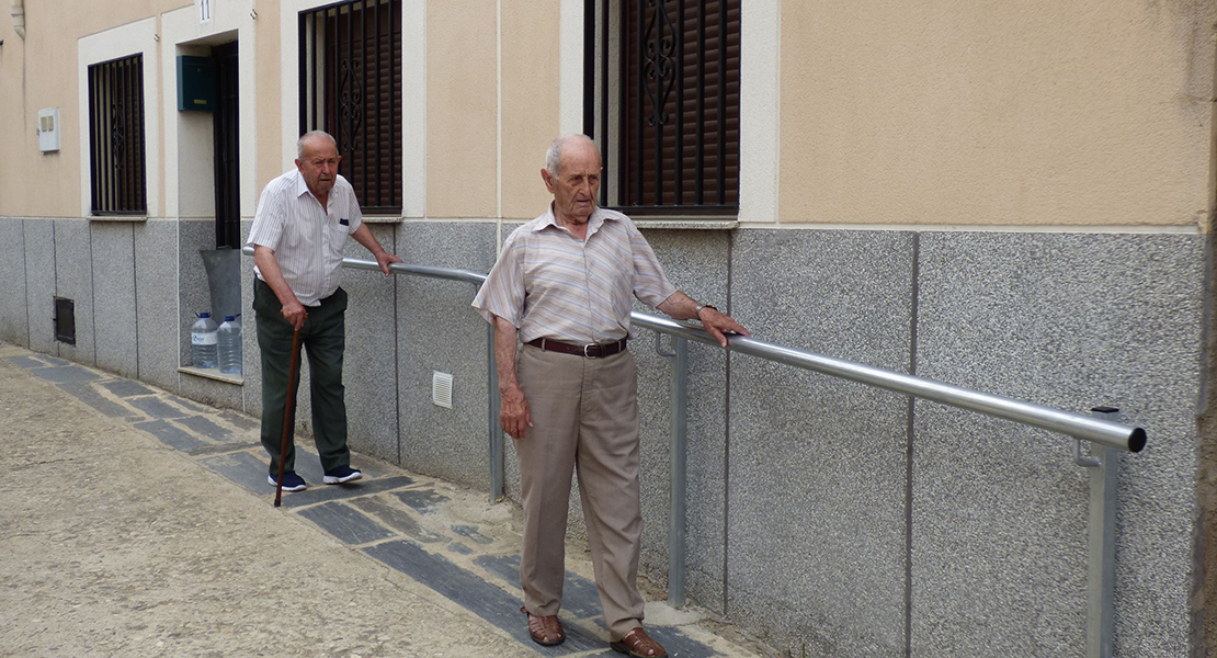 Extremadura alberga el único pueblo del país que es una residencia de mayores