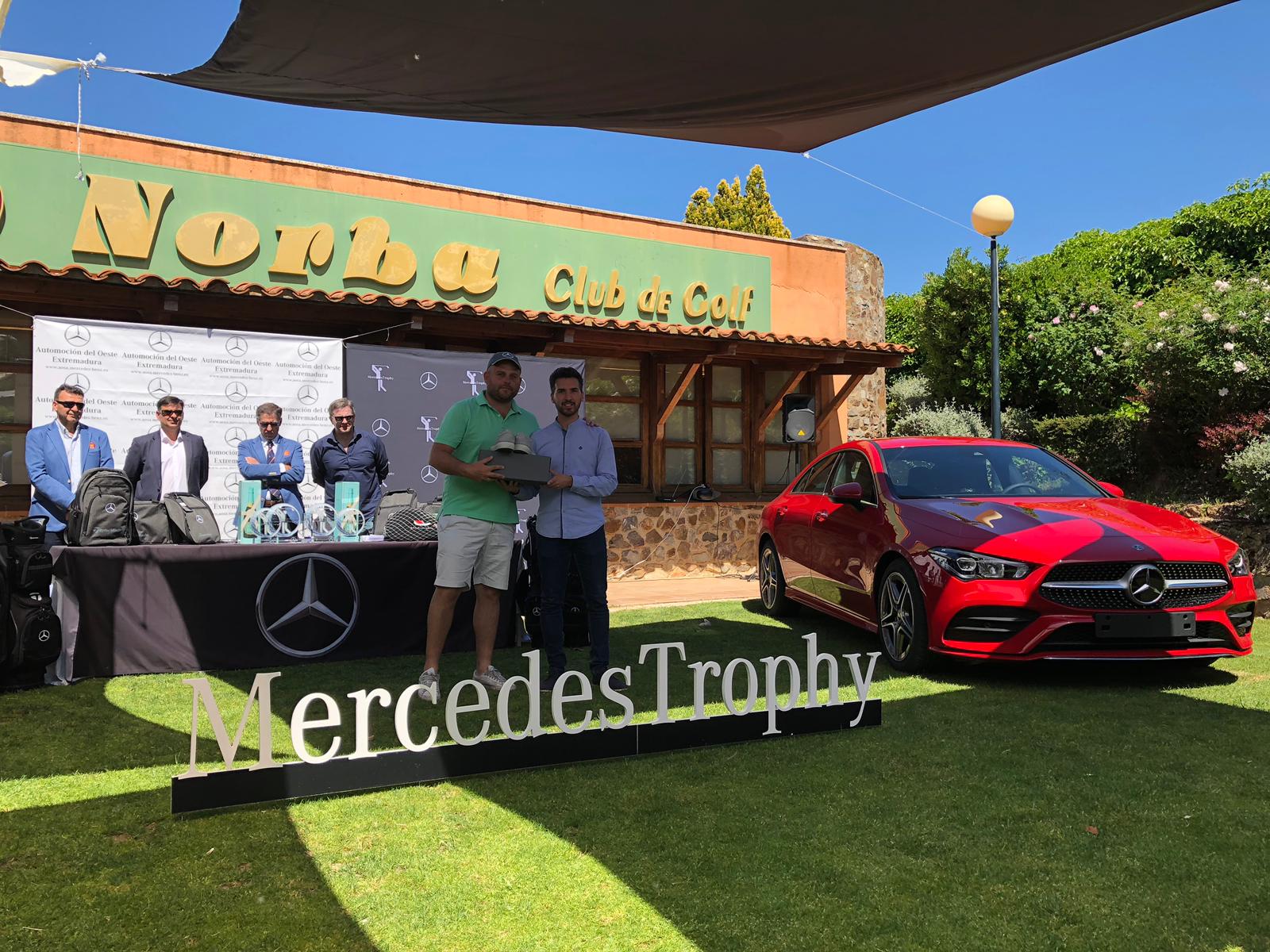 Pedro Ernesto Perales gana el Mercedes Trophy