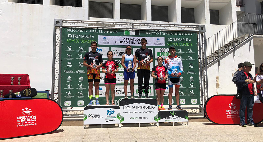 Puertas y Mendoza ganan el V Triatlón Ciudad del Temple