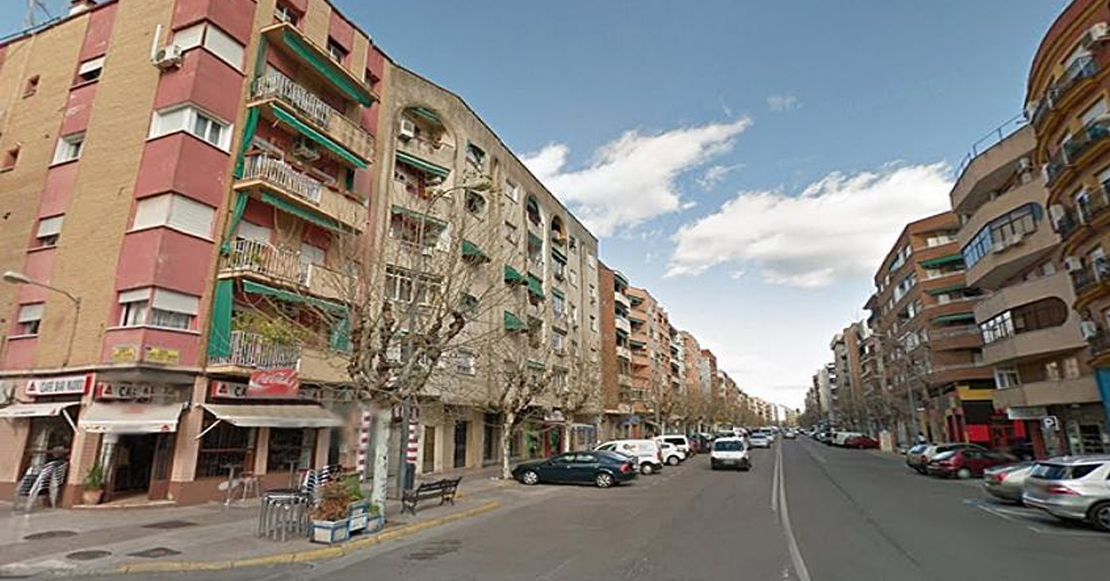 Avisan al 091 tras escuchar golpes, gritos y llantos de niños en San Roque