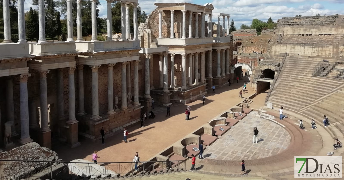 El teatro Romano de Mérida renueva su graderío