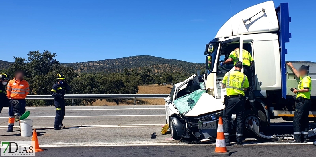 Imágenes del trágico accidente de la N-432