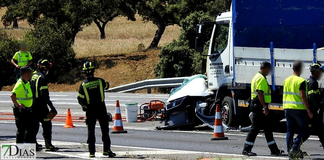 Imágenes del trágico accidente de la N-432