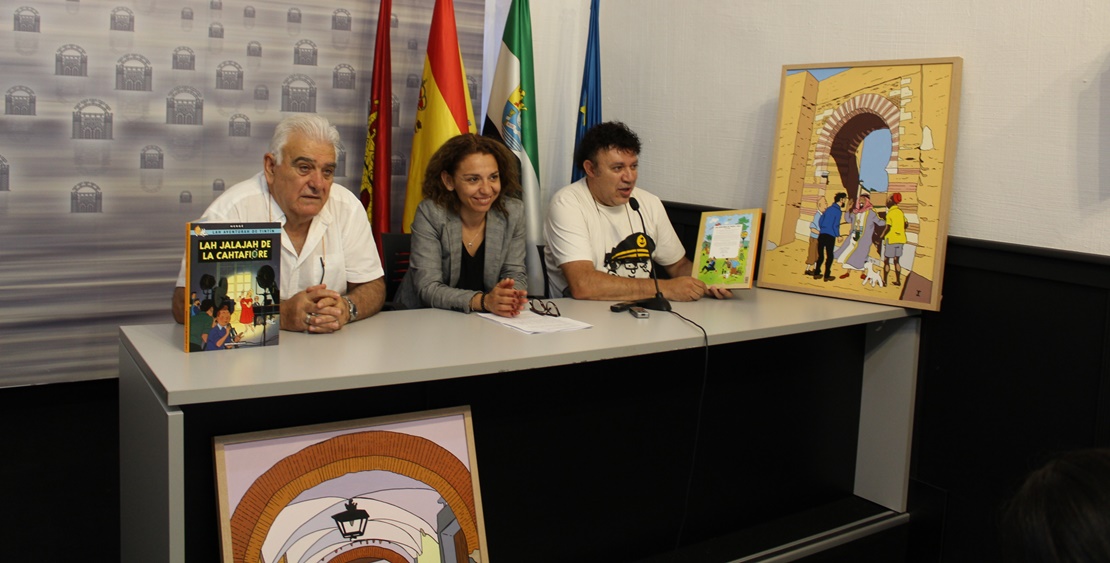 Tintín ya habla castúo en la biblioteca de Mérida