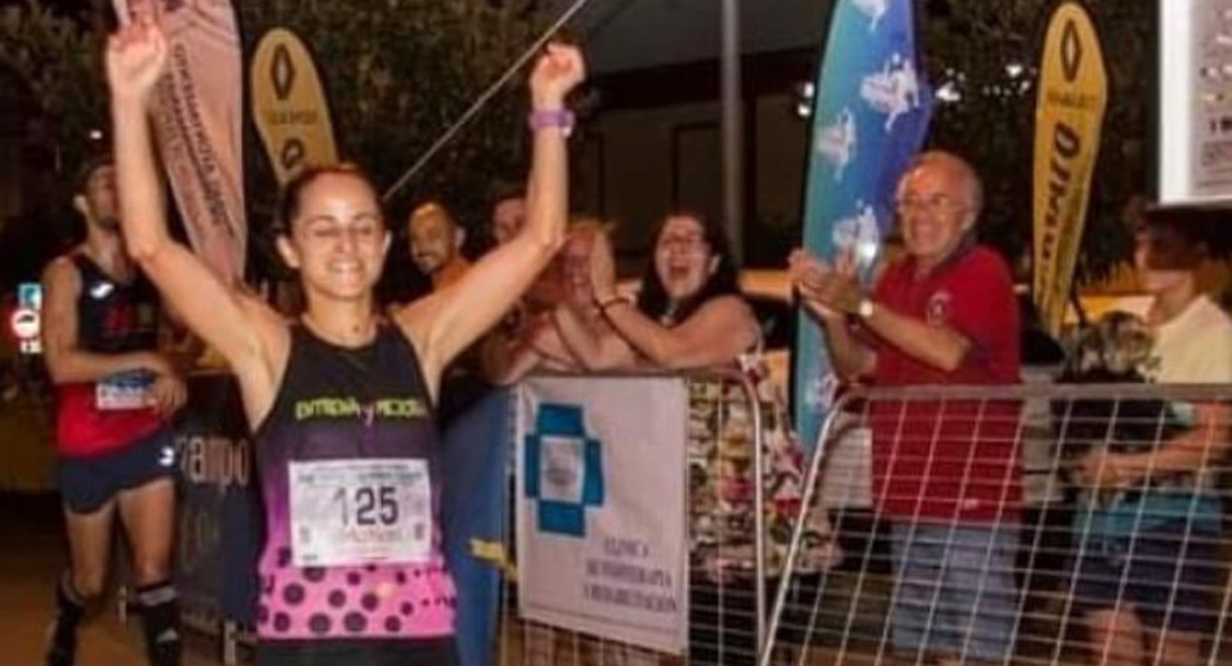 La extremeña Mamen Ledesma gana la Carrera Nocturna de Dos Hermanas