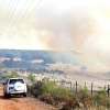 Los Bomberos evitan que un gran incendio llegue a San Isidro