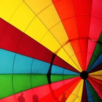 Un mago será colgado y maniatado de un globo aerostático en vuelo