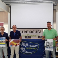 Se repartirán más de 13.500 euros en cuatro torneos de tenis en Extremadura