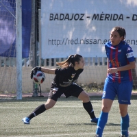 El Santa Teresa apuesta por el futuro con tres renovaciones