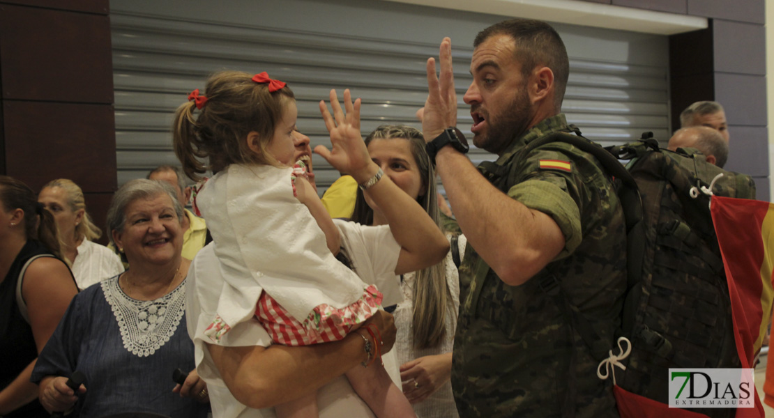 Imágenes del primer contingente que viaja a Letonia