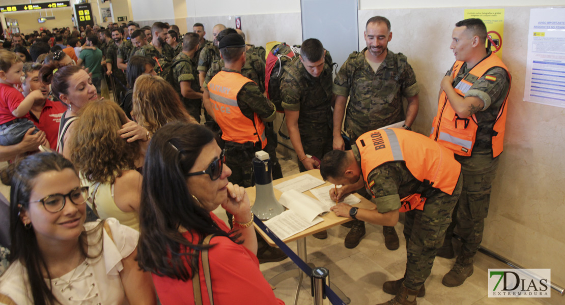 Imágenes del primer contingente que viaja a Letonia