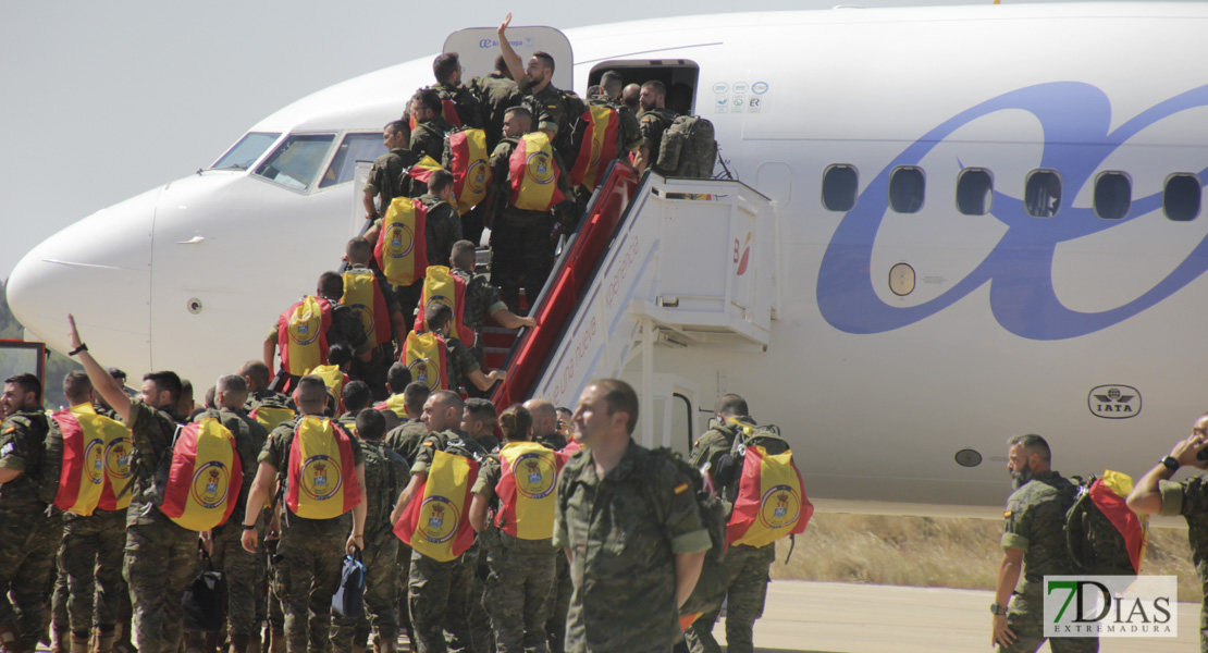 Imágenes del primer contingente que viaja a Letonia