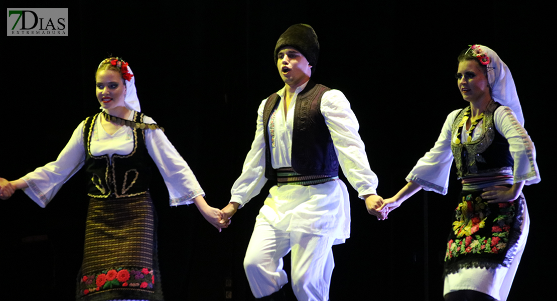 GALERÍA - Finaliza el Festival Folklórico Internacional en Badajoz