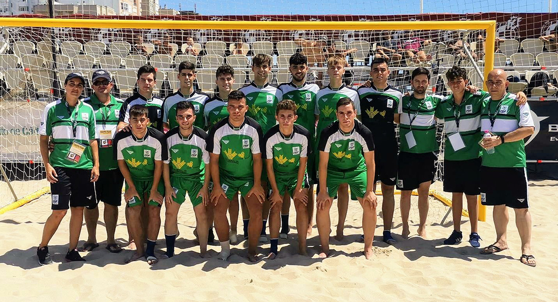 La Selección Extremeña juvenil a un paso de la final del Nacional de fútbol playa