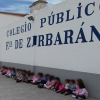 Padres de un colegio de Fuente de Cantos se manifestarán mañana ante la consejera