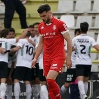 El CD. Badajoz refuerza su zaga con Pablo Vázquez