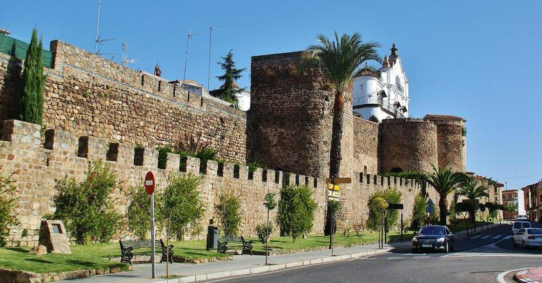 Plasencia destina 130.000 euros a la restauración de la muralla