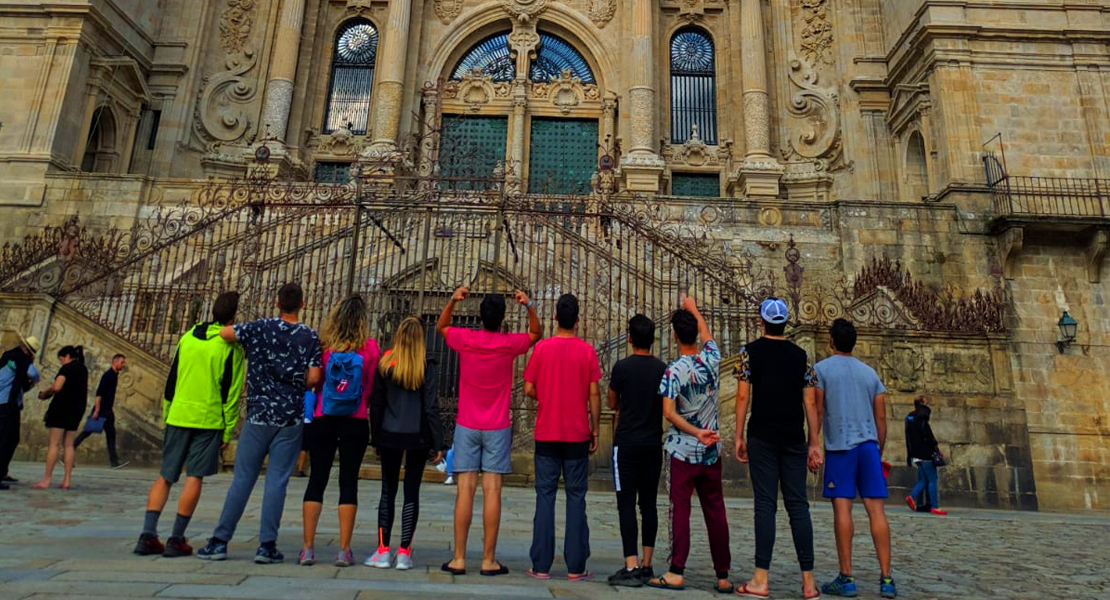 Cinco jóvenes del Centro Marcelo Nessi realizan el Camino de Santiago con los Scouts de Extremadura