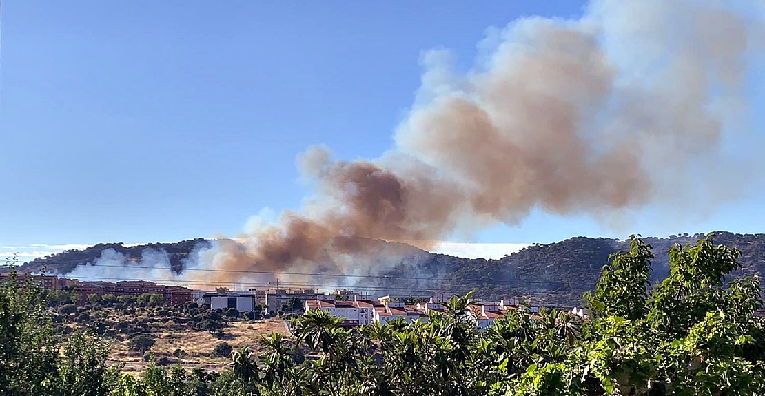 Incendio forestal en Plasencia