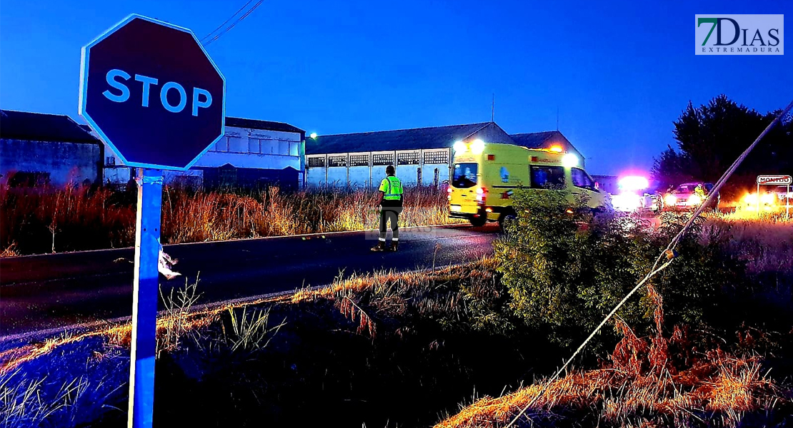 Un hombre de 59 años herido grave tras un accidente de moto en Montijo