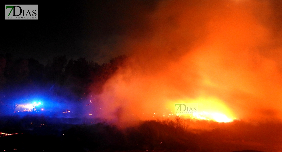 Incendio en las Casas Aisladas de Gévora con graves daños naturales