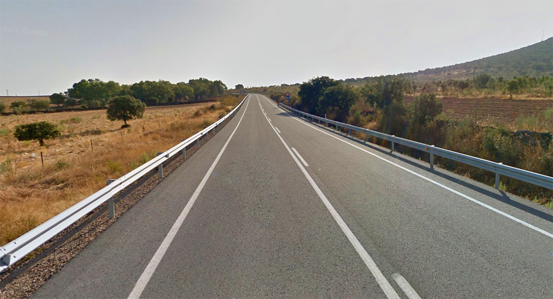Dos heridos en un accidente de tráfico en Valencia de Alcántara