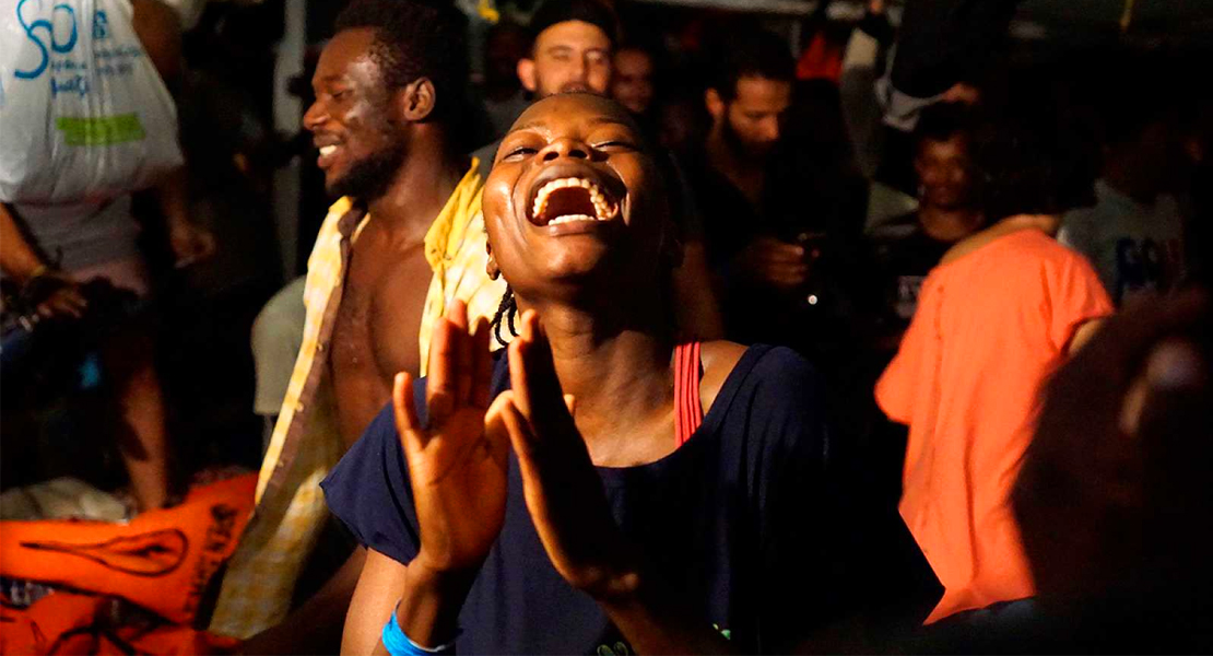 El Open Arms desembarca en Italia tras 20 días a la deriva