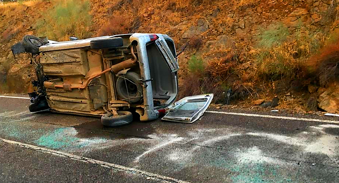 Imágenes del accidente y posterior vuelco en la BA-080