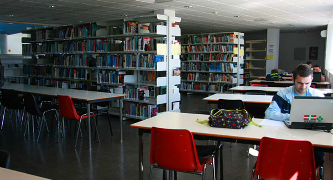 Así es el convenio para la mejora de bibliotecas y el fomento a la lectura en Extremadura