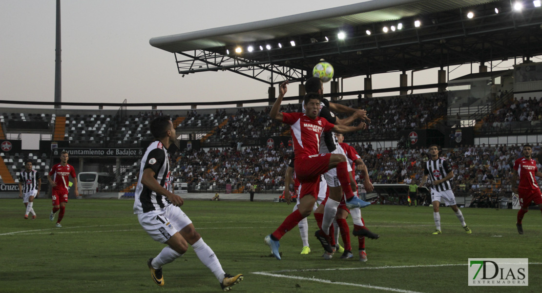 Imágenes del CD. Badajoz 1 - 0 Sevilla Atlético