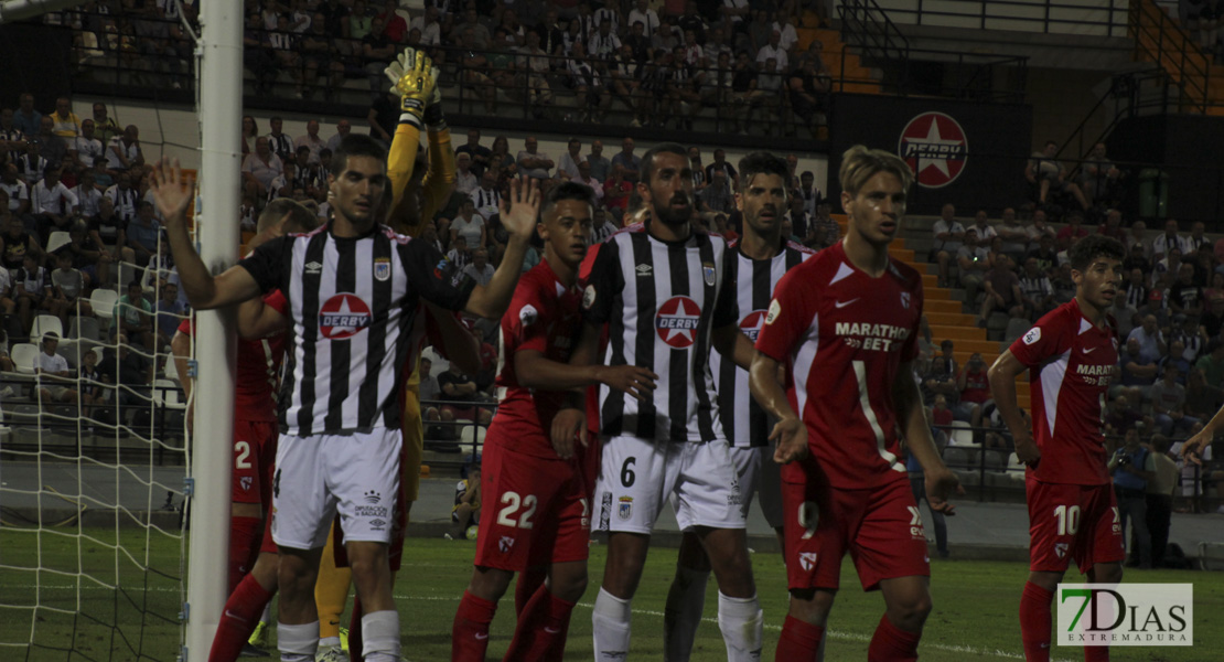 Imágenes del CD. Badajoz 1 - 0 Sevilla Atlético