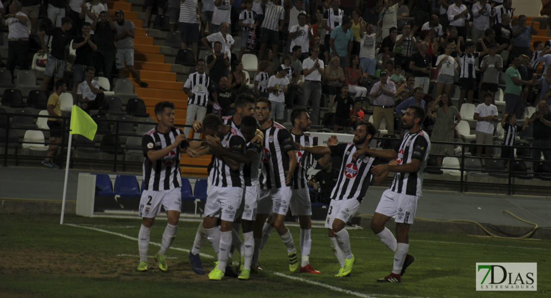 Imágenes del CD. Badajoz 1 - 0 Sevilla Atlético