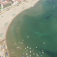 Un niño de 4 años y su padre pierden la vida en una playa