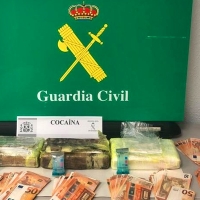 La Guardia Civil interviene 3 kilos de cocaína y 8.500 euros