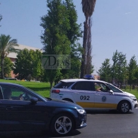 Pierde el control de su vehículo en plena avenida de Elvas