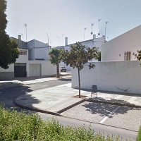 Un hombre resulta herido tras una caída de moto en los Santos de Maimona