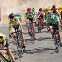 El futuro del ciclismo extremeño se exhibe en Jerez de los Caballeros