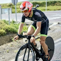El extremeño Pakillo Fernández – Cortés gana el XXXI Triatlón Hoces de Cuenca