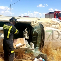 Dos atrapados en un accidente entre Alburquerque y La Codosera