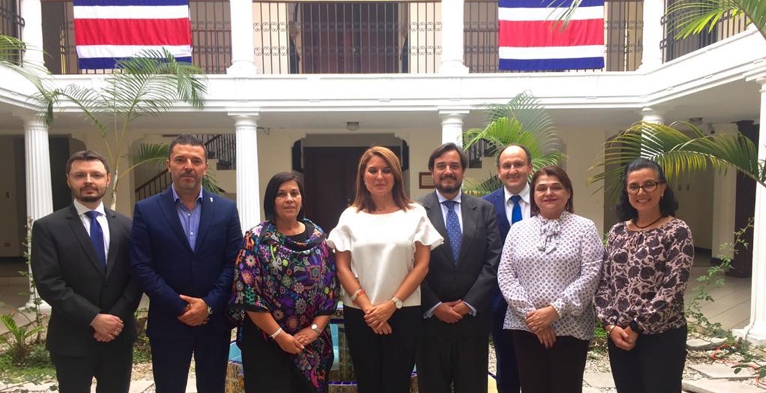 Extremadura afianza sus relaciones comerciales e institucionales con Costa Rica